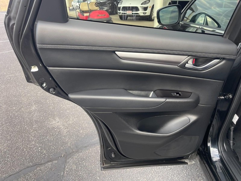 Mazda CX-5 Vehicle Image 19