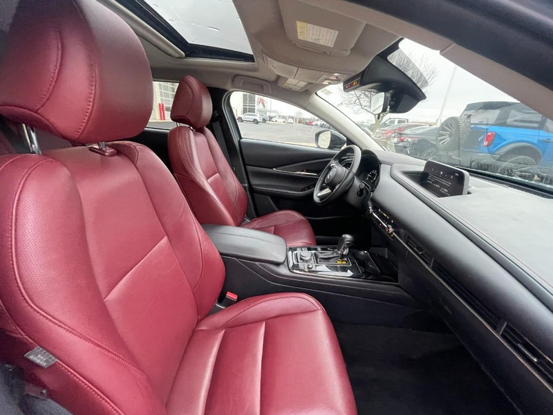 Mazda CX-30 Vehicle Image 04