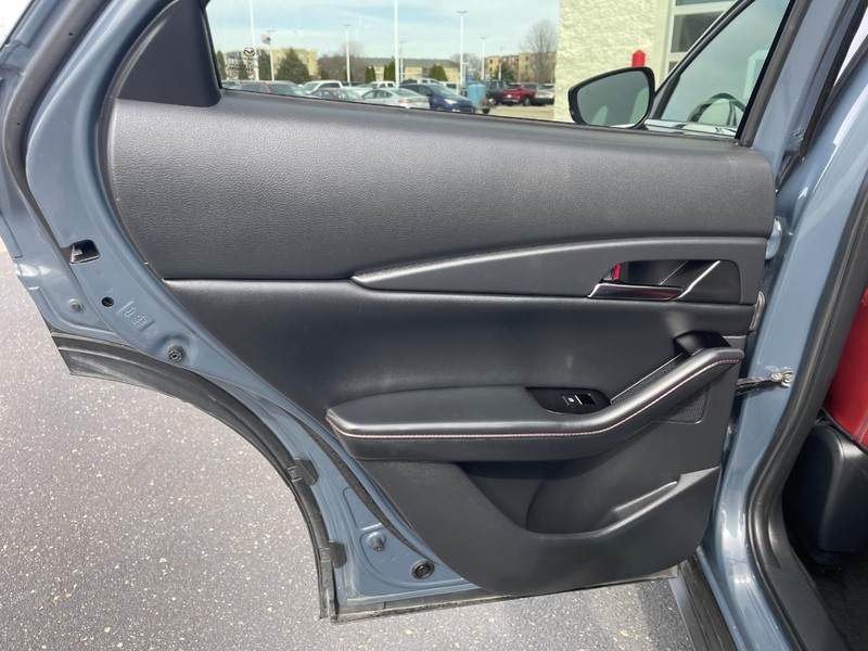 Mazda CX-30 Vehicle Image 15