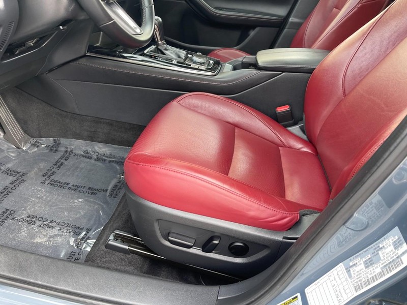 Mazda CX-30 Vehicle Image 17