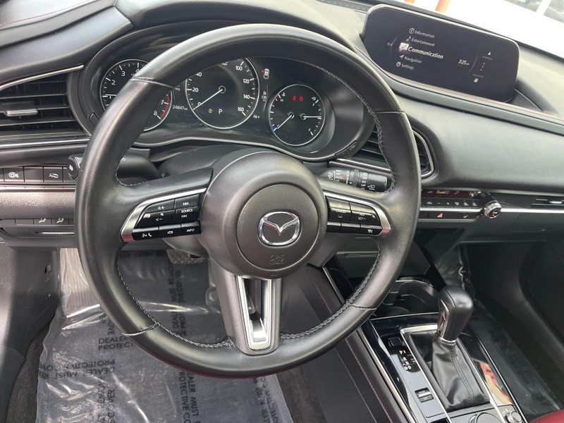 Mazda CX-30 Vehicle Image 20