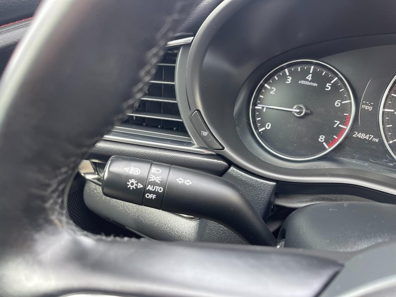 Mazda CX-30 Vehicle Image 24