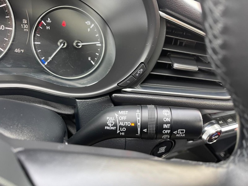 Mazda CX-30 Vehicle Image 25