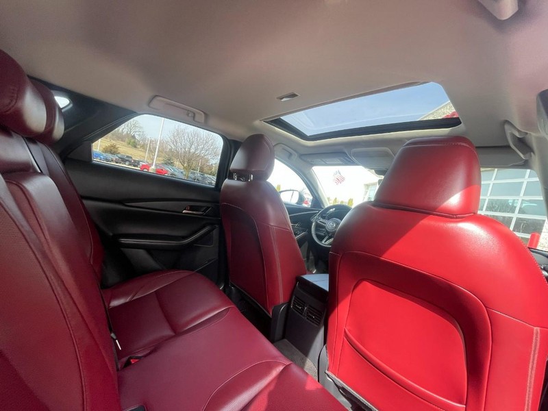 Mazda CX-30 Vehicle Image 14