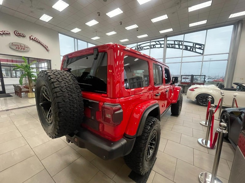 Jeep Wrangler Vehicle Image 04