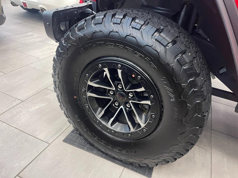 Jeep Wrangler Vehicle Image 08