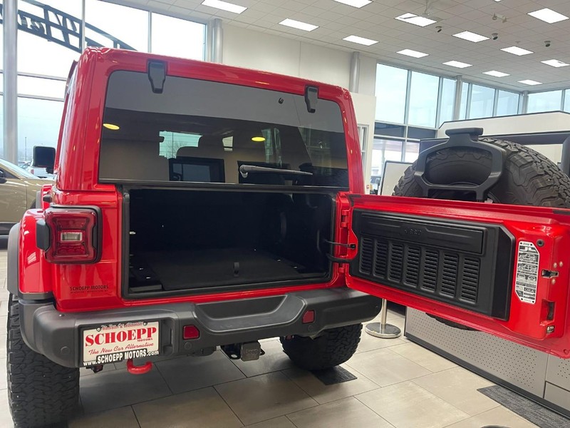 Jeep Wrangler Vehicle Image 16