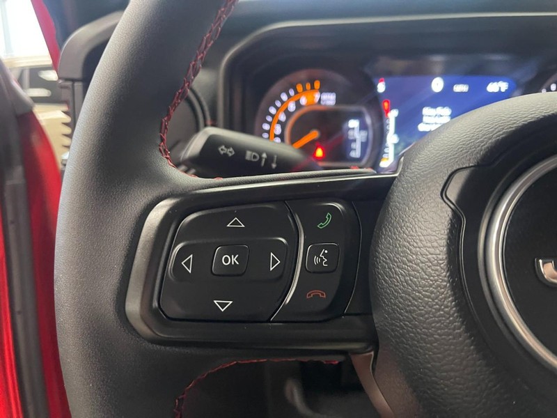 Jeep Wrangler Vehicle Image 24