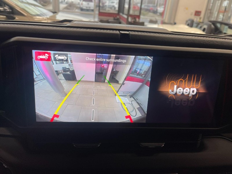 Jeep Wrangler Vehicle Image 30