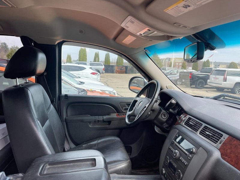 GMC Sierra 1500 Vehicle Image 03