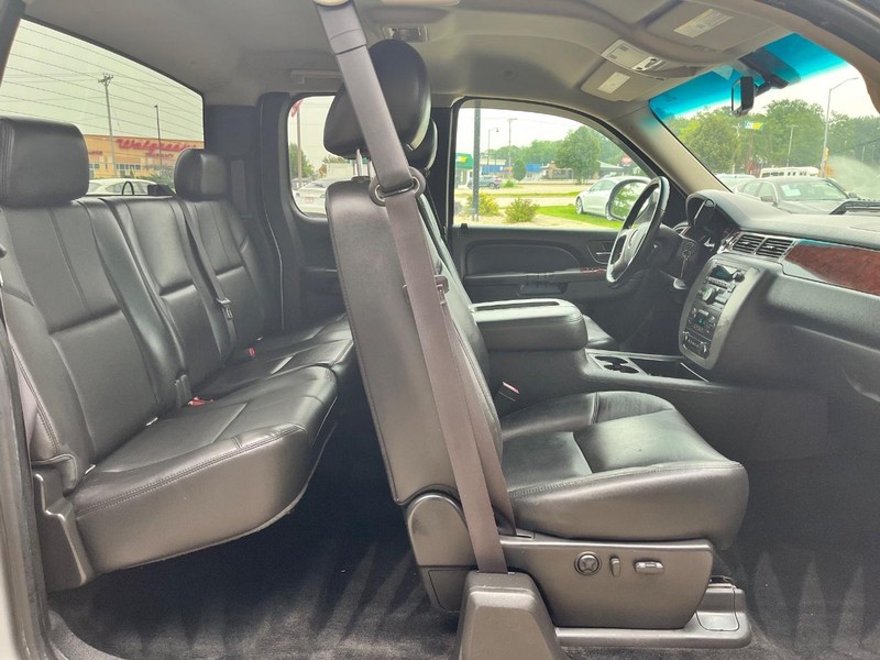 GMC Sierra 1500 Vehicle Image 14