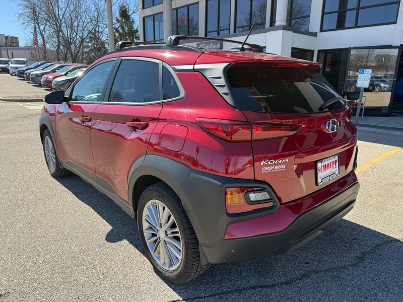 Hyundai Kona Vehicle Image 13