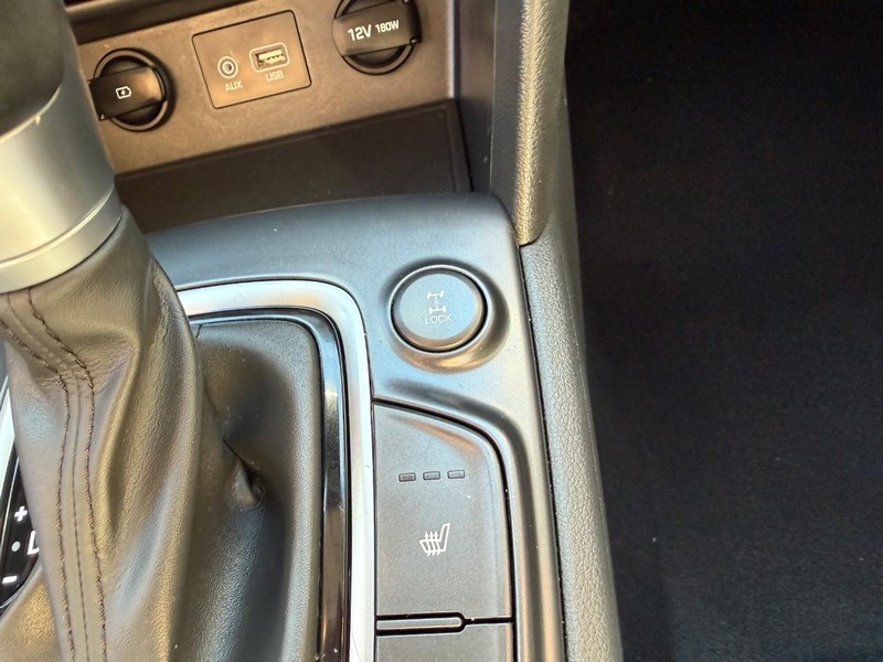 Hyundai Kona Vehicle Image 39