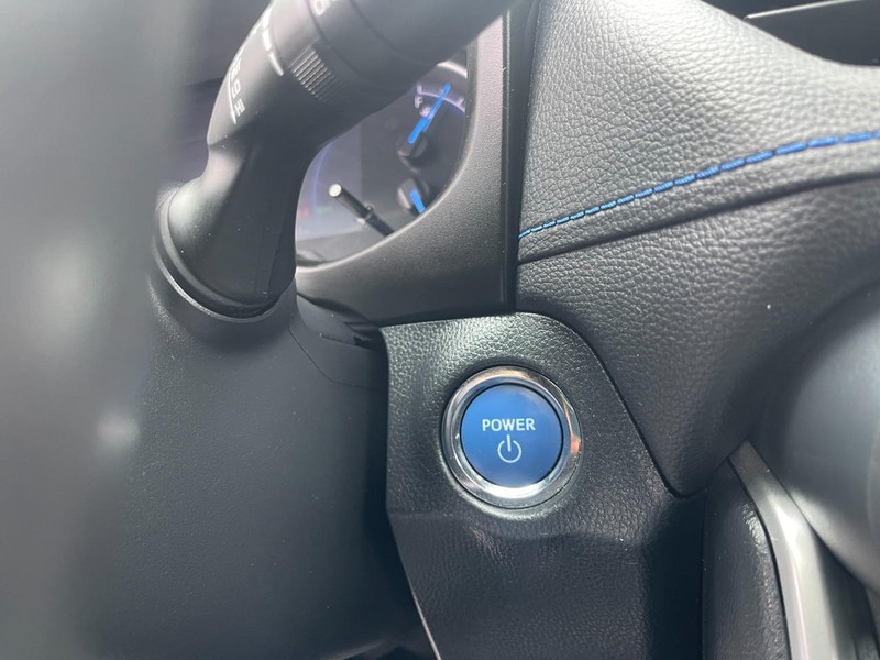Toyota RAV4 Vehicle Image 19