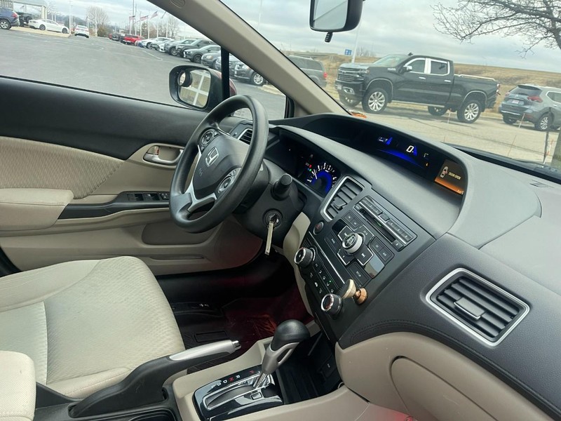 Honda Civic Sedan Vehicle Image 02