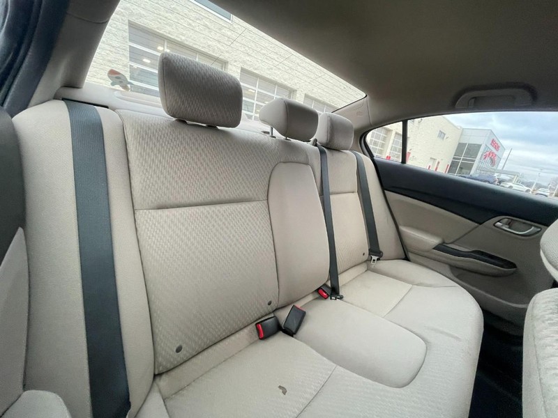 Honda Civic Sedan Vehicle Image 05