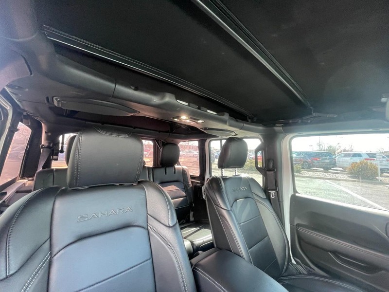 Jeep Wrangler 4xe Vehicle Image 04