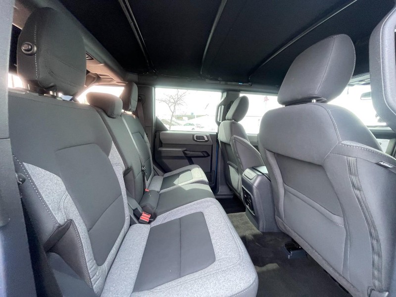 Ford Bronco Vehicle Image 13