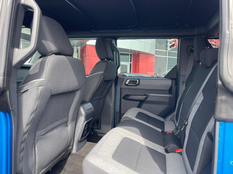 Ford Bronco Vehicle Image 17