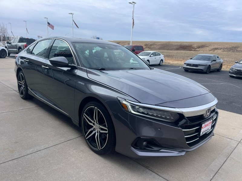 Honda Accord Hybrid Vehicle Image 02