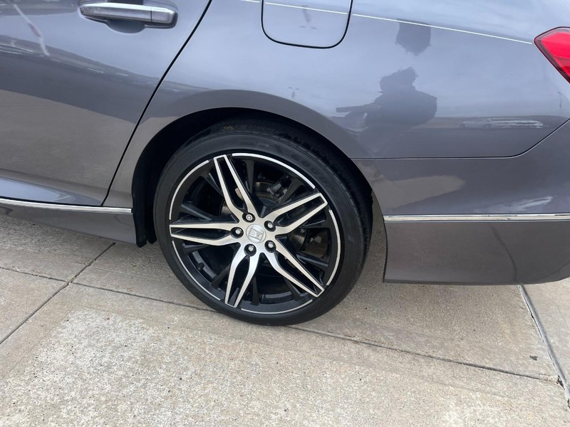 Honda Accord Hybrid Vehicle Image 05