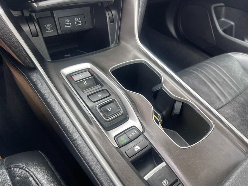 Honda Accord Hybrid Vehicle Image 32