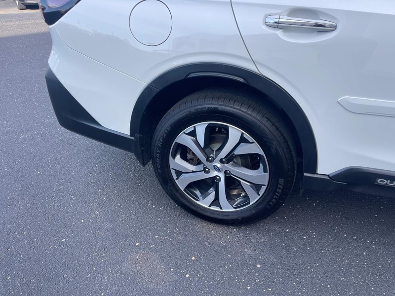 Subaru Outback Vehicle Image 09