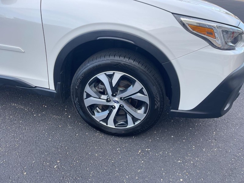 Subaru Outback Vehicle Image 10