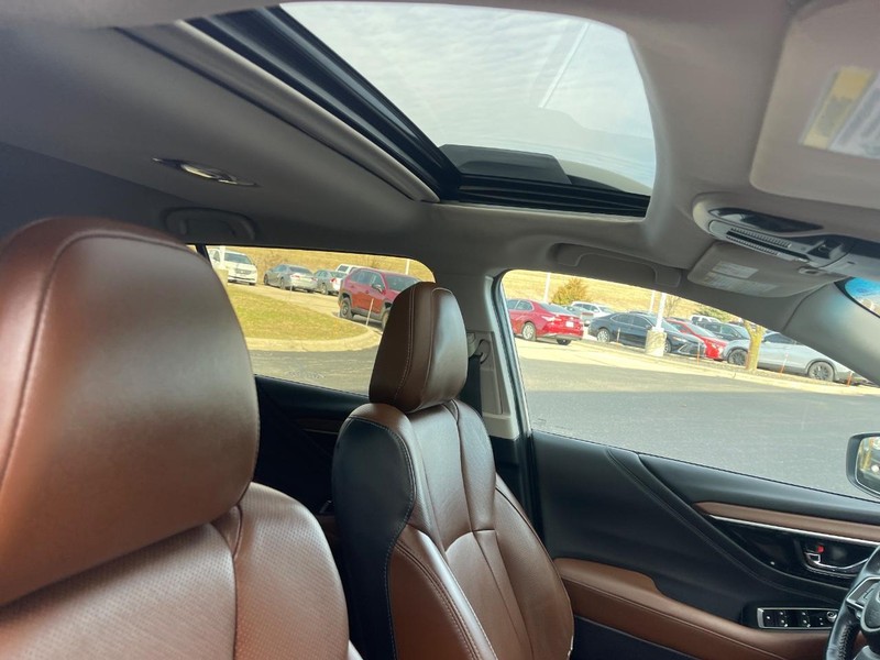 Subaru Outback Vehicle Image 13