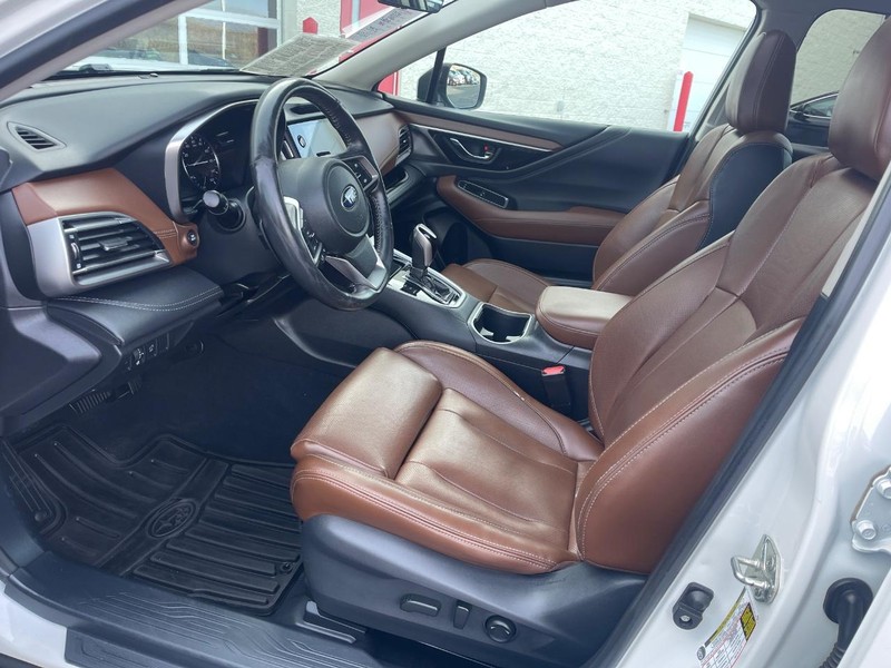 Subaru Outback Vehicle Image 25