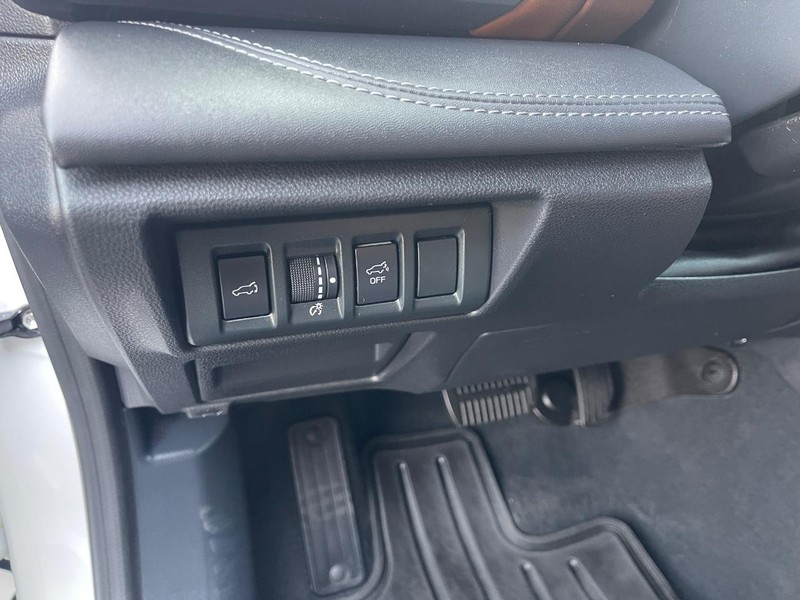 Subaru Outback Vehicle Image 28