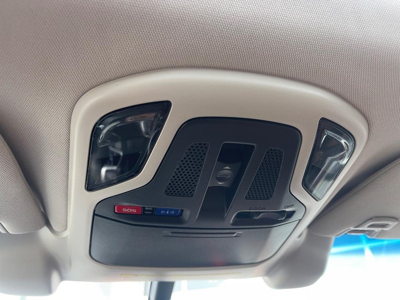 Subaru Outback Vehicle Image 38