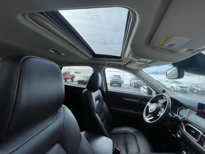 Mazda CX-5 Vehicle Image 10