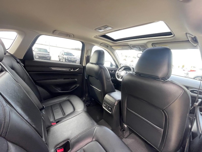 Mazda CX-5 Vehicle Image 15