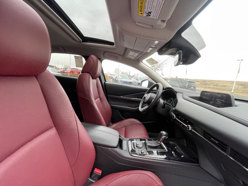 Mazda CX-30 Vehicle Image 03