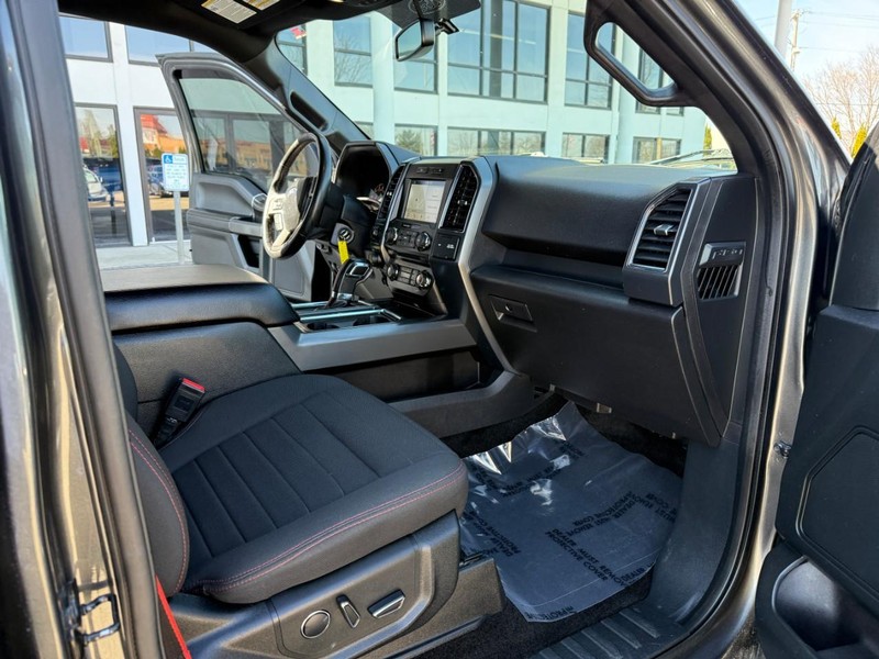 Ford F-150 Vehicle Image 23