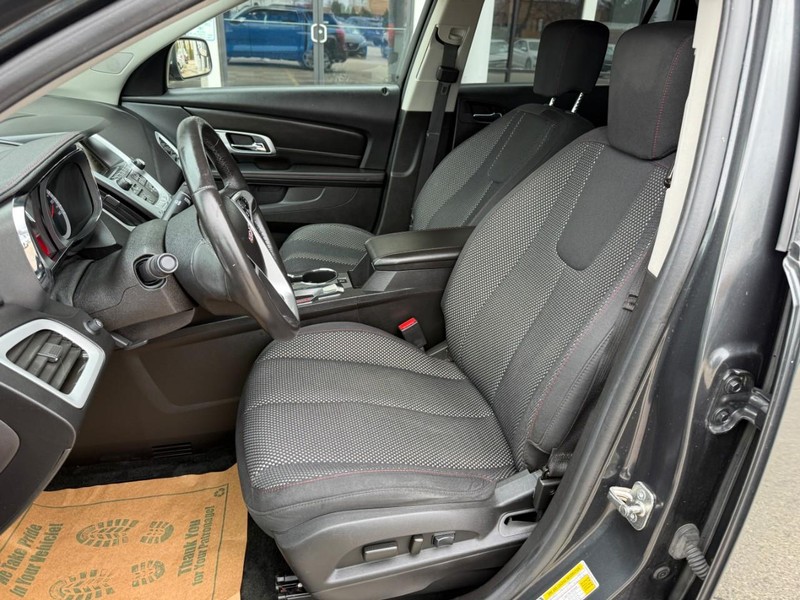 GMC Terrain Vehicle Image 13