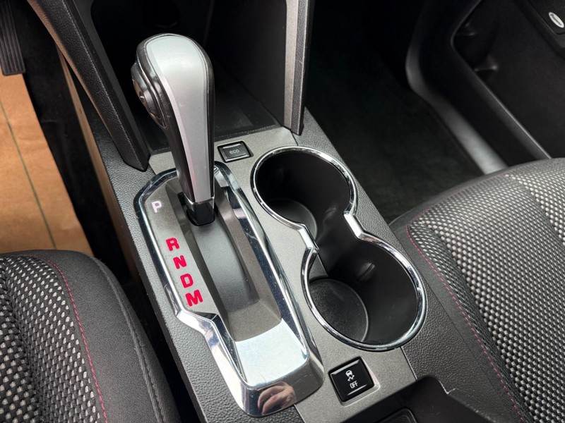 GMC Terrain Vehicle Image 31