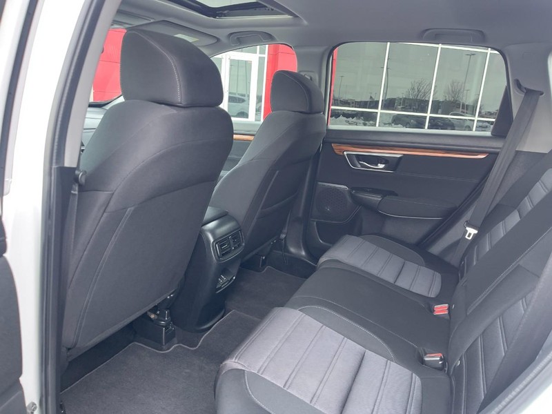 Honda CR-V Vehicle Image 13