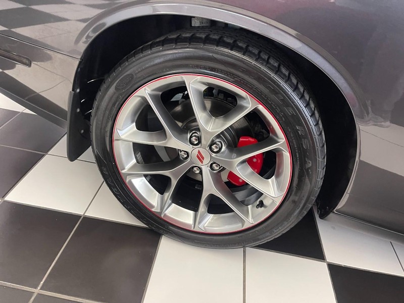 Dodge Challenger Vehicle Image 08