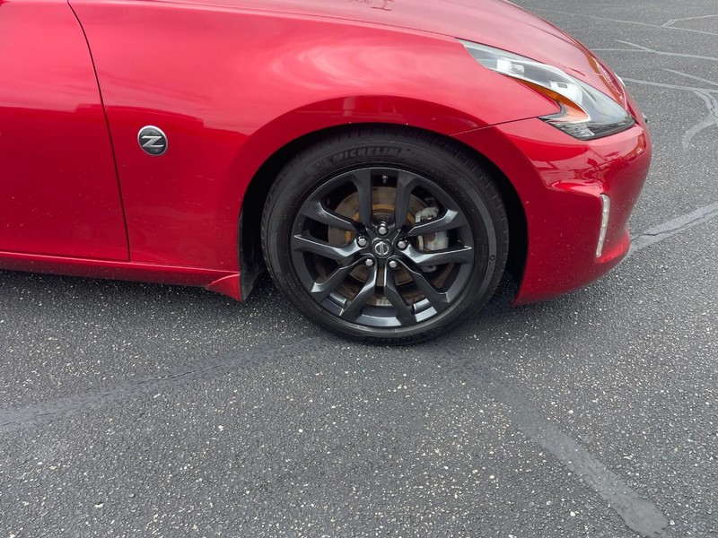 Nissan 370Z Roadster Vehicle Image 07