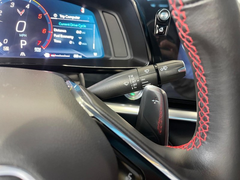 Chevrolet Corvette Vehicle Image 25