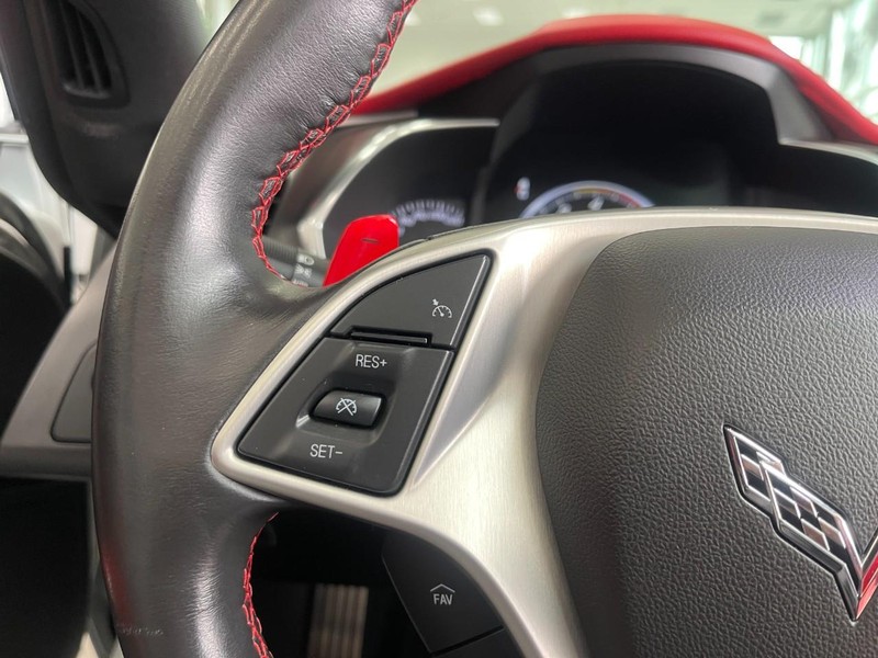 Chevrolet Corvette Vehicle Image 29