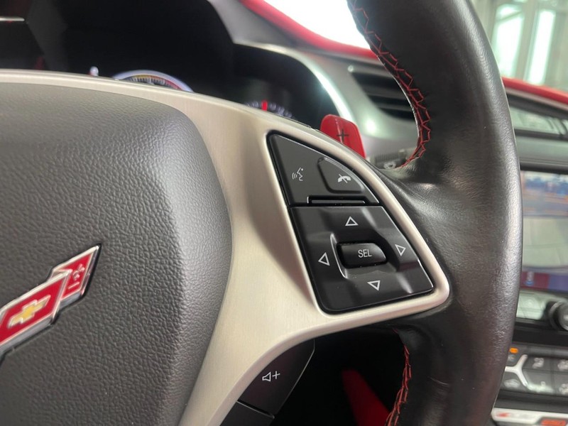 Chevrolet Corvette Vehicle Image 30