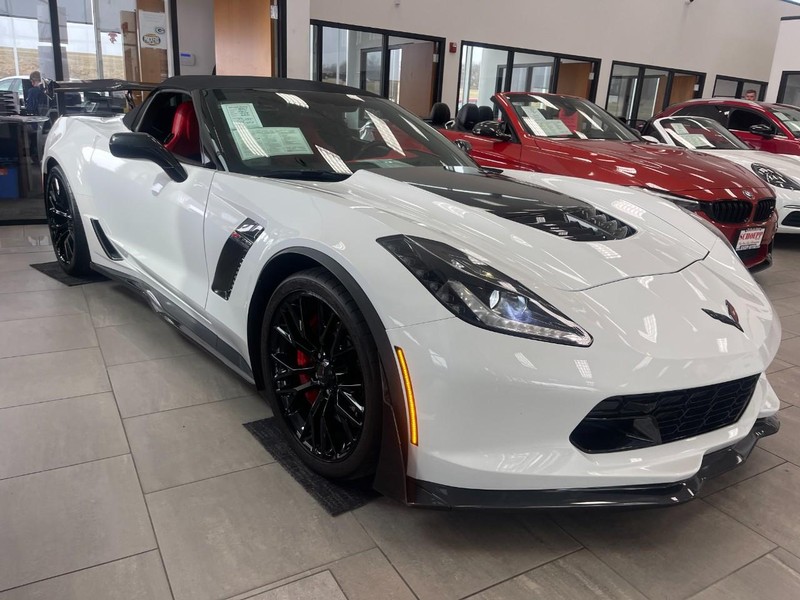 Chevrolet Corvette Vehicle Image 37