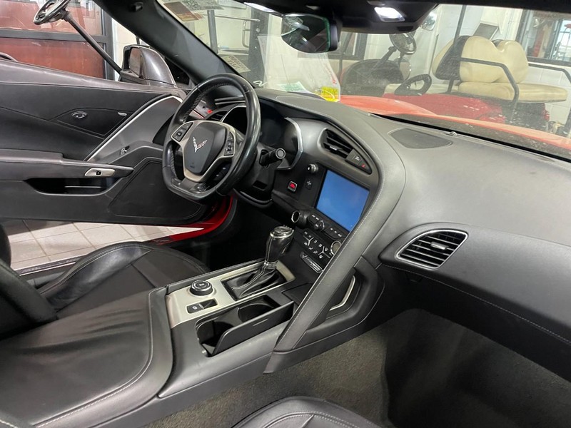 Chevrolet Corvette Vehicle Image 05