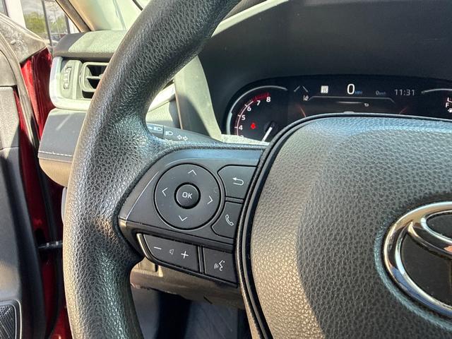 Toyota RAV4 Vehicle Image 26