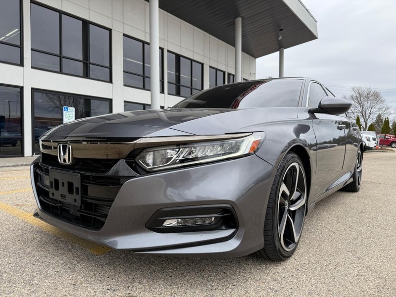 Honda Accord Sedan Vehicle Image 02