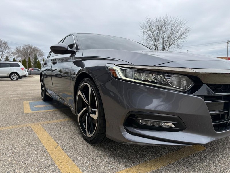 Honda Accord Sedan Vehicle Image 07