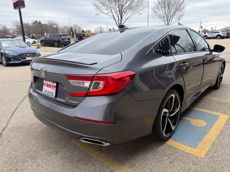 Honda Accord Sedan Vehicle Image 09